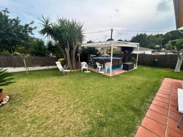 House 4 Bedrooms in Residencial