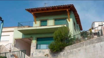 Apartment 4 Bedrooms in Mas Trader-Corral D'En Tort-Corral D'En Cona