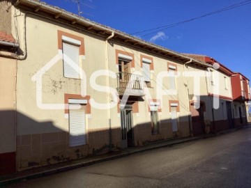 Maison 3 Chambres à Pobladura de Pelayo García