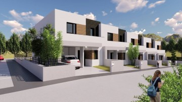 House 3 Bedrooms in Heras