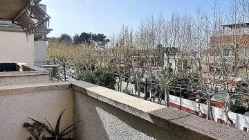 Apartment 3 Bedrooms in El Castell de Cubelles