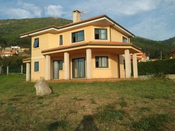 Casa o chalet 4 Habitaciones en Pedornes (San Mamed P.)