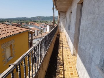 Piso 4 Habitaciones en Mohedas de Granadilla