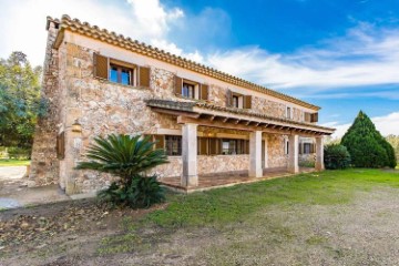 Casa o chalet 5 Habitaciones en Son Arrosa