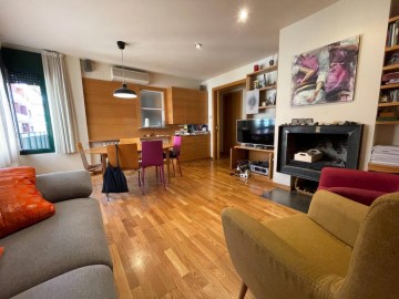 Apartment 3 Bedrooms in Igualada Centre