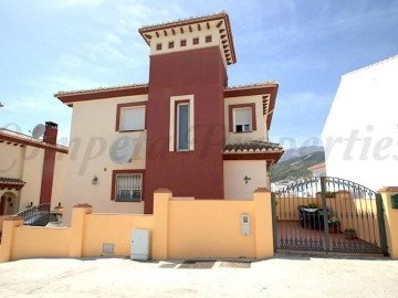 Maison 4 Chambres à Canillas de Albaida