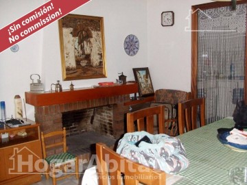 House 5 Bedrooms in Fuente En-Segures