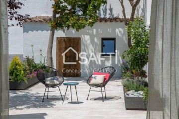 House 4 Bedrooms in Centro - Plaza Mayor