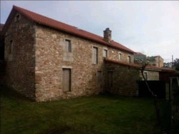 Casas rústicas  en Buño (San Estebo)