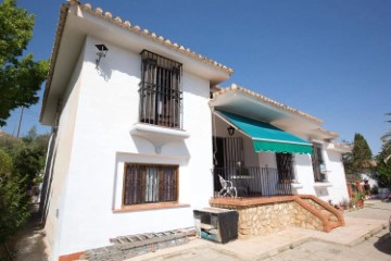 House 4 Bedrooms in Estación de Guadix