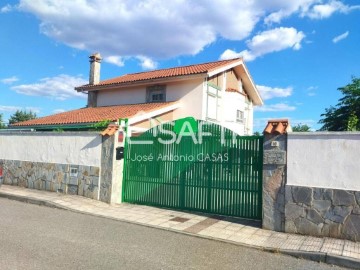 Casas rústicas 5 Habitaciones en Malpartida de Cáceres