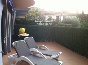 Apartment 2 Bedrooms in Avinguda Catalunya