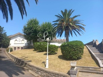 House 7 Bedrooms in Lekeitio