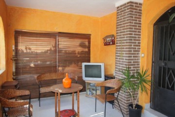 House 4 Bedrooms in Las Salinas