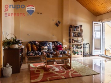 House 6 Bedrooms in Zona Alta