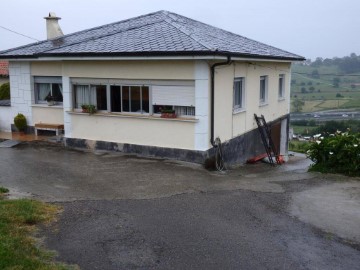 Casa o chalet 3 Habitaciones en Miengo