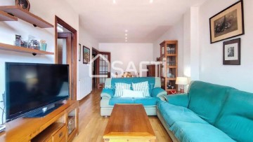 House 5 Bedrooms in Cervelló