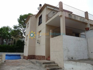 Casa o chalet 8 Habitaciones en Oliva pueblo