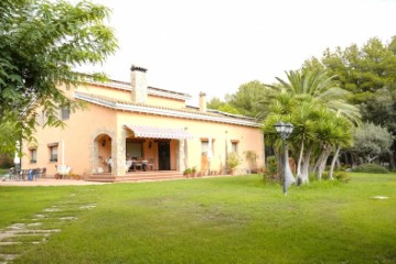 Casa o chalet 6 Habitaciones en Banyeres del Penedès