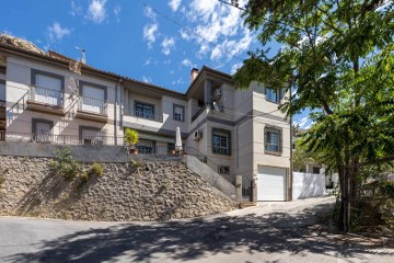 House 6 Bedrooms in Cogollos de la Vega