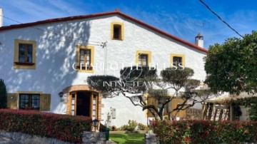 Maisons de campagne 5 Chambres à Olesa de Bonesvalls