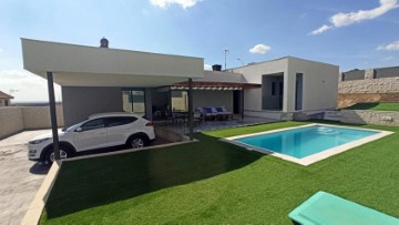 House 3 Bedrooms in Balcón de Tajo-Urtajo