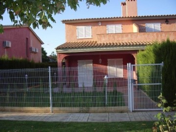 Casa o chalet 3 Habitaciones en Casco Urbano