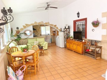 House 3 Bedrooms in Hondón de los Frailes