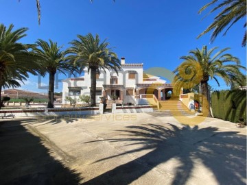 House 7 Bedrooms in els Poblets