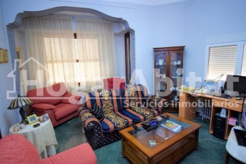 House 5 Bedrooms in Catarroja