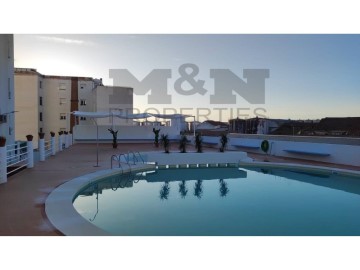 Apartment 4 Bedrooms in Almendralejo