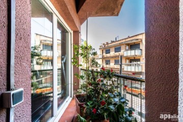 Apartamento 4 Quartos em Castellar del Vallès Centre