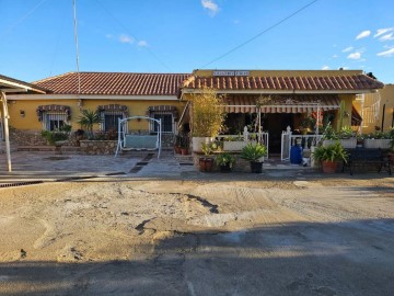 Maison 6 Chambres à Moralet