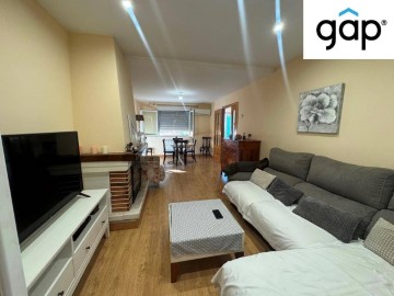 House 3 Bedrooms in Fuensanta - Universidad