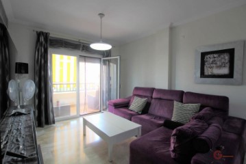 Apartment 3 Bedrooms in Salobreña Centro