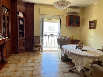 House 3 Bedrooms in Lucena Centro