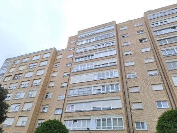 Piso 3 Habitaciones en Burgos Centro