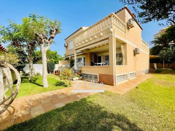 Casa o chalet 7 Habitaciones en Campello Pueblo