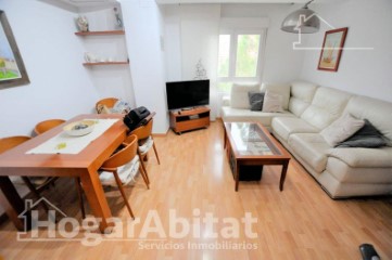 Apartment 4 Bedrooms in La Constitución - Canaleta