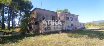 Country homes 6 Bedrooms in Llombo