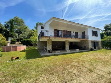 House 4 Bedrooms in Fogars de la Selva