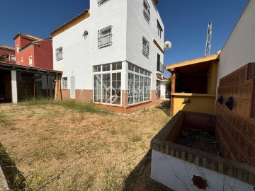 Casa o chalet 5 Habitaciones en Salteras