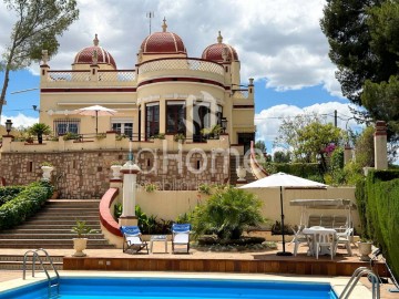 House 5 Bedrooms in La Cañada