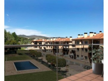 Apartment 3 Bedrooms in Tona