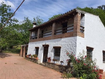 Quintas e casas rústicas 4 Quartos em Genalguacil