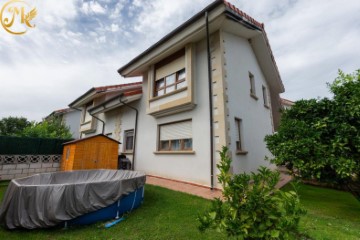 Casa o chalet 4 Habitaciones en Arnuero