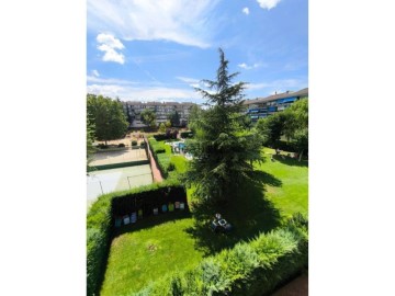 Apartment 3 Bedrooms in Parque de la Coruña - Las Suertes