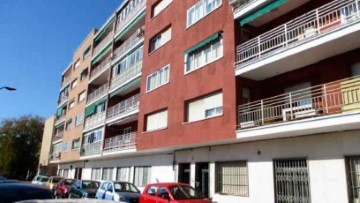 Apartment 3 Bedrooms in Bulevar - Plaza Castilla