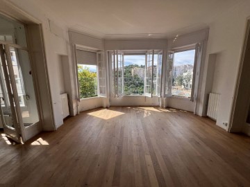 Appartement 5 Chambres à Gràcia