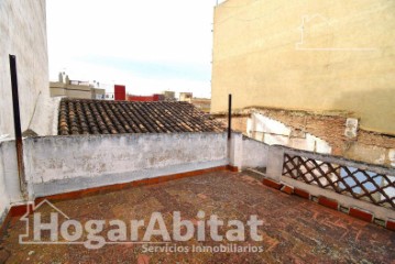 House 3 Bedrooms in Aldaia